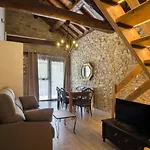 Borda Diego Apartman Ligüerre de Ara