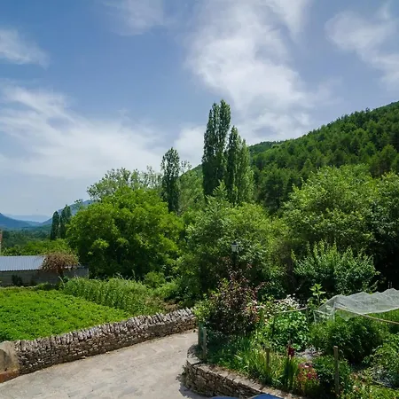 Apartamento Borda Diego Liguerre de Ara